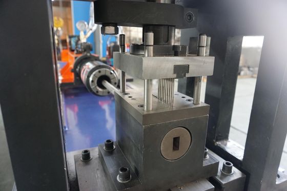 자동 파이프 홀 펀싱 머신 CK60CNC-3 고 정밀 CNC 펀싱